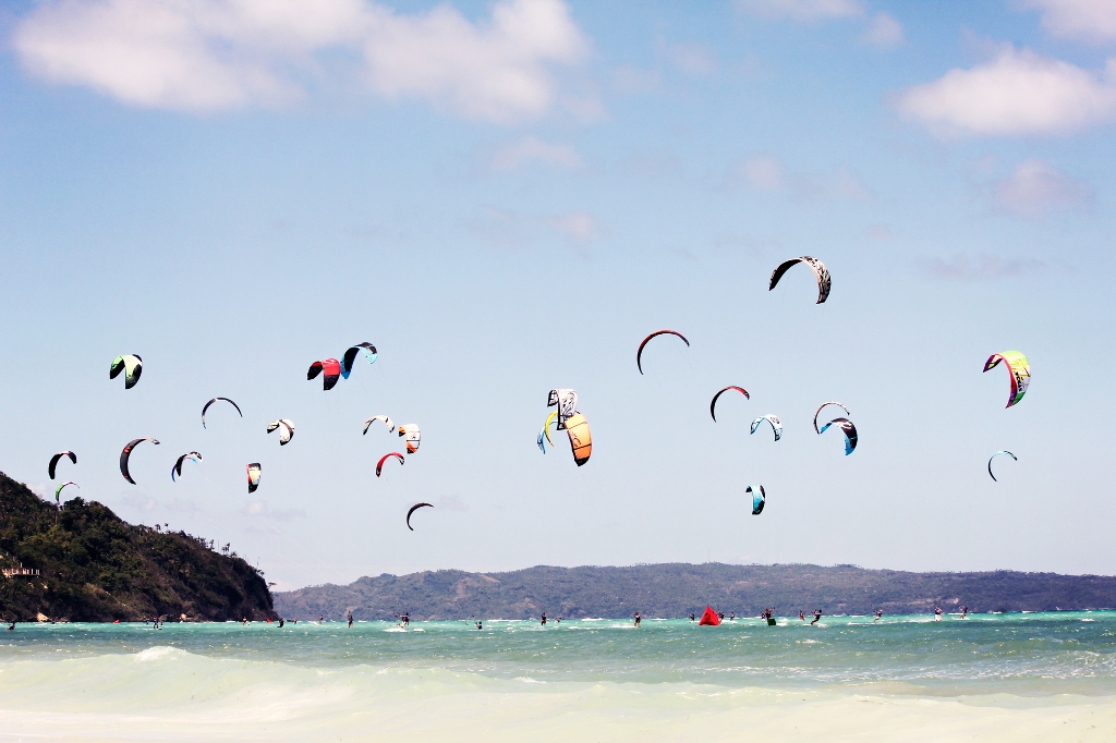 Kitesurfen und Windsurfen